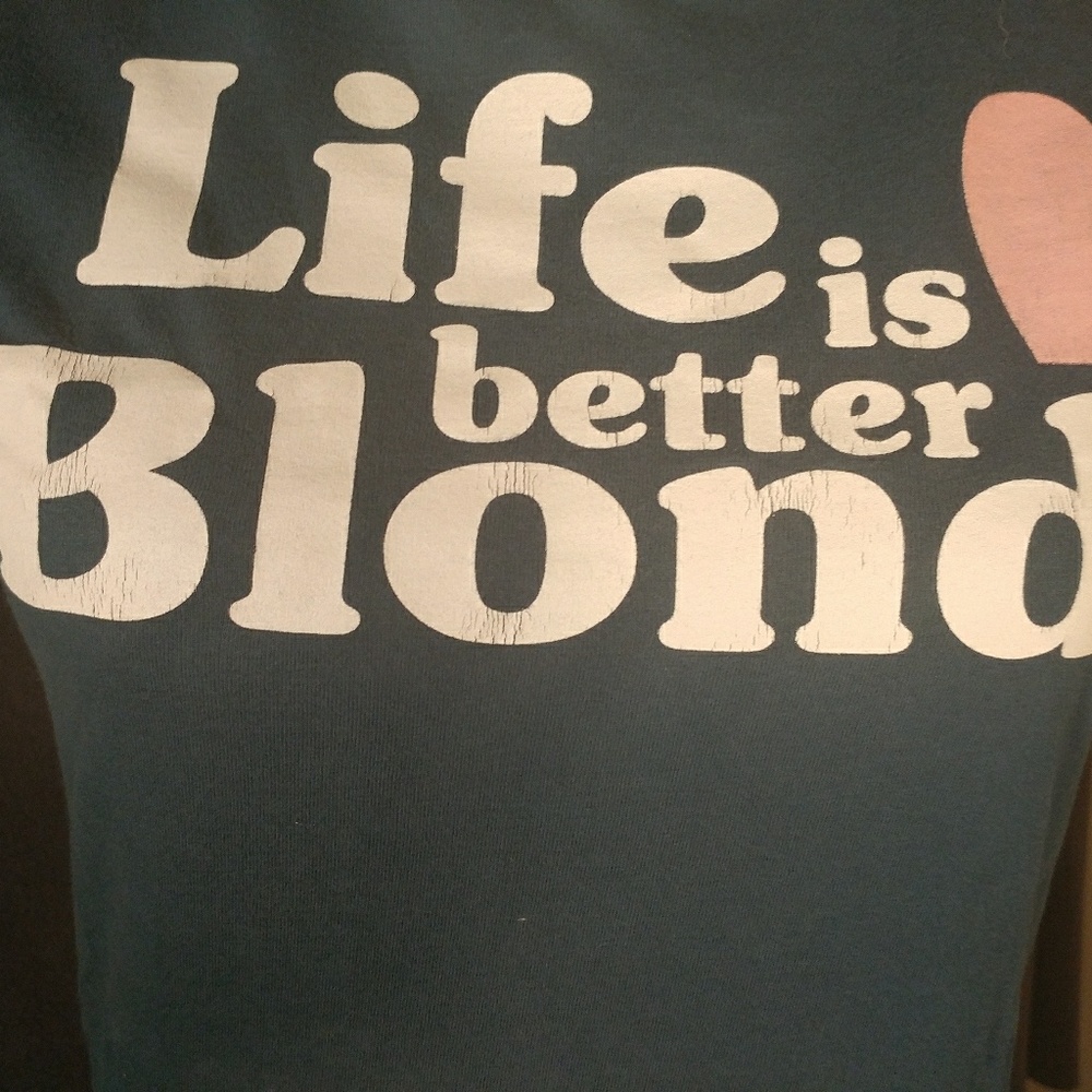 Hollister t-shirt